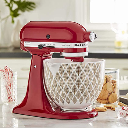 4.8 L Gold Conifer Ceramic Bowl