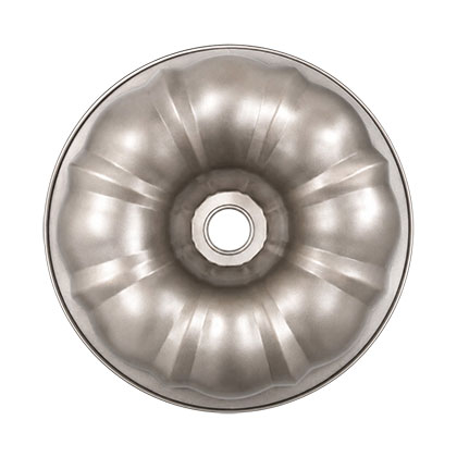 Classic Fluted Bundt Pan