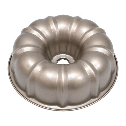 Classic Fluted Bundt Pan