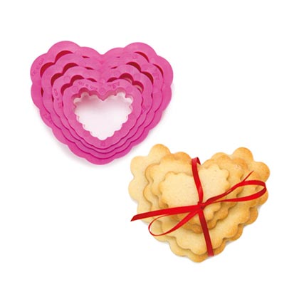 Scalloped Heart Cookie Cutters