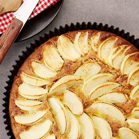 Apple Cake with Lotus Biscoff