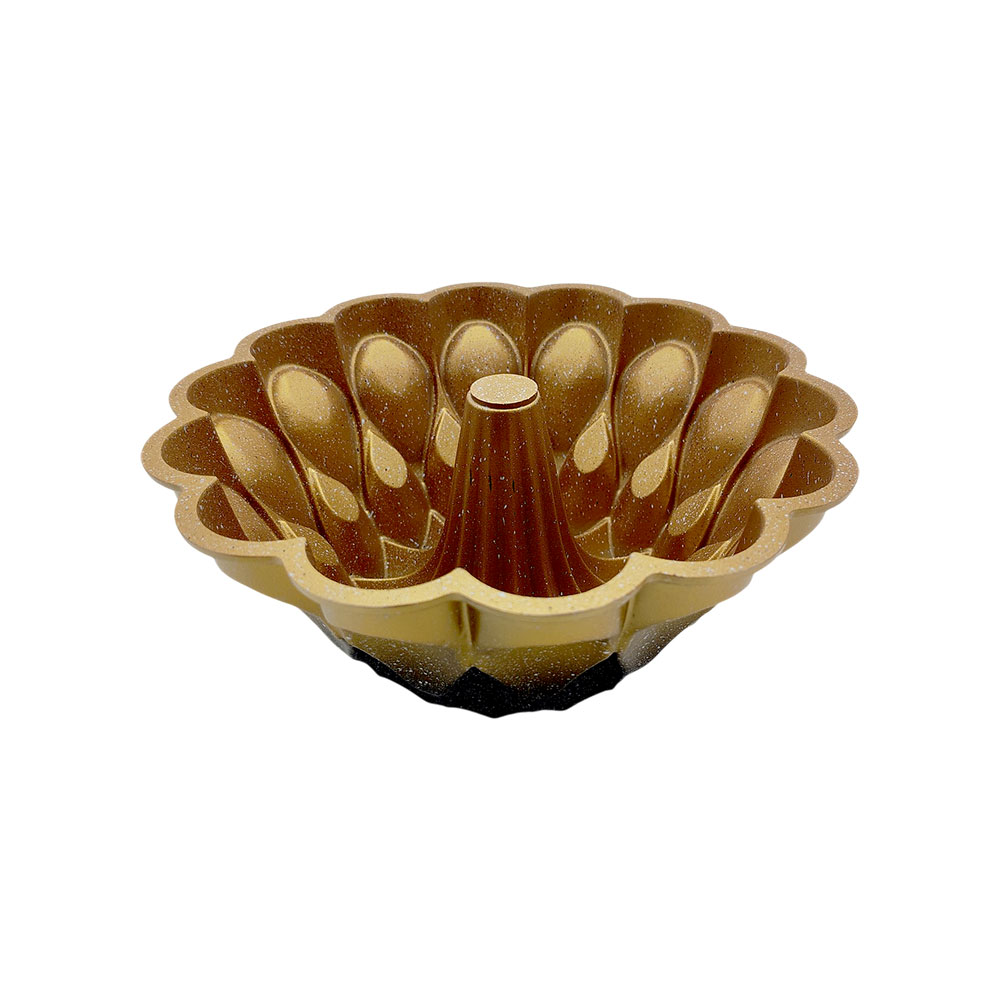 Geometric Crown Cast Aluminum Pan